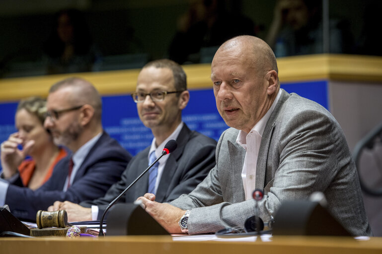 Foto 15: Constitutive EMPL committee meeting - Election of chairs and vice-chairs