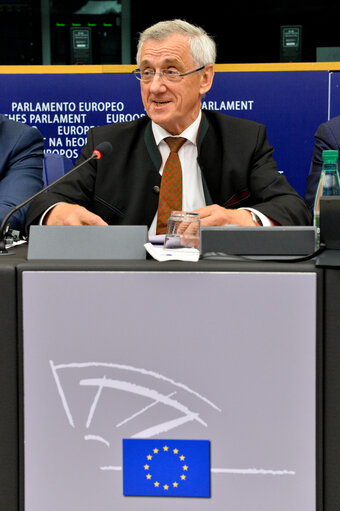 Billede 7: MEP Albert DESS ' EPP AGRI meeting '