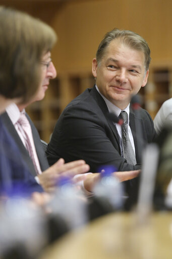 Fotografie 6: President-designate of the European Commission meets with Greens/EFA group