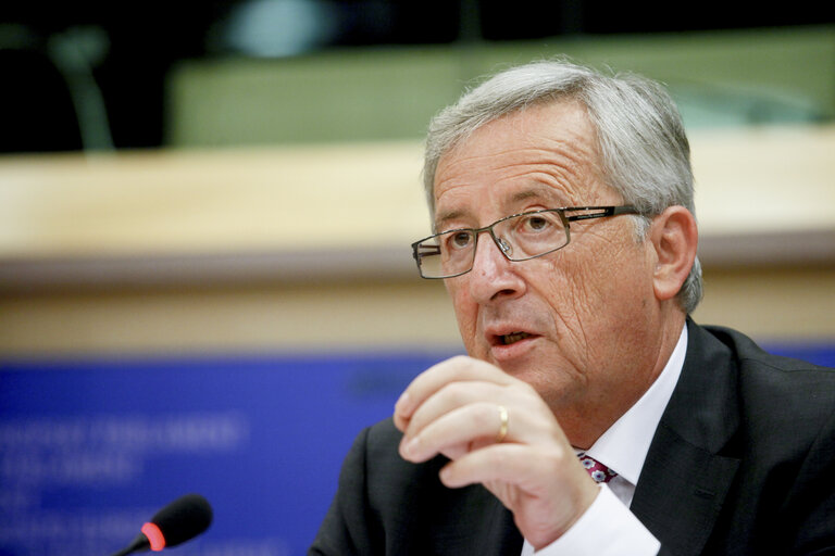 Foto 7: President-designate of the European Commission meets with ECR group