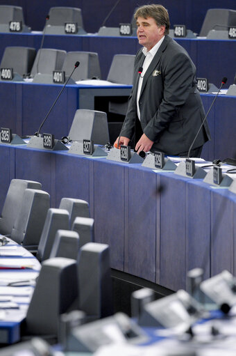 Plenary session week 05 2016 in Strasbourg - Introduction of compatible systems for the registration of pet animals across Member States