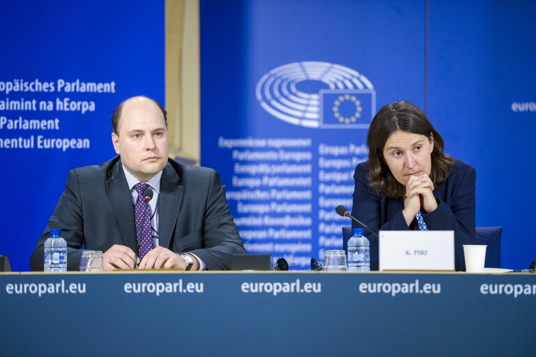 Foto 4: Press conference - Progress report on Turkey