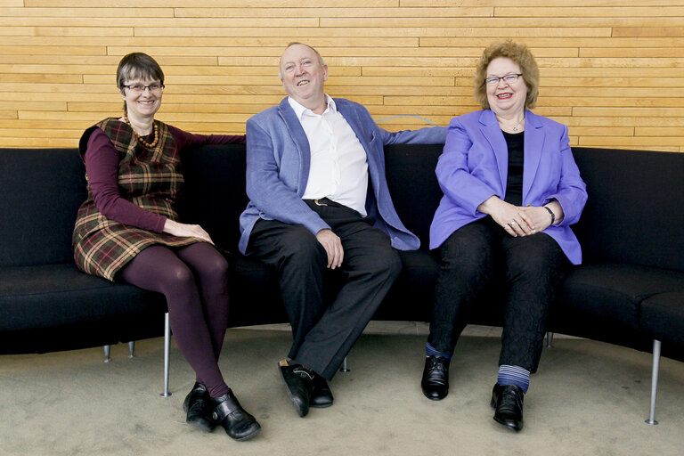 Photo 8: Jean LAMBERT, Keith TAYLOR, Molly SCOTT CATO, in European Parliament week 05 2016 in Strasbourg