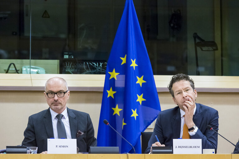 Photo 1: ECON Committee meeting in the Presence of the Dutch Minister for Finance