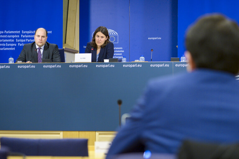 Photo 6 : Press conference - Progress report on Turkey