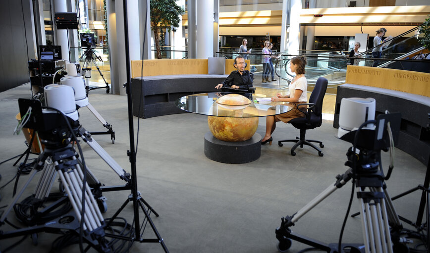 MEP Pablo ECHENIQUE at the  ' VOX BOX '