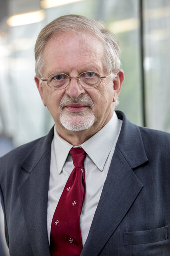 Fotografija 9: MEP Hans JANSEN at the European Parliament in Brussels