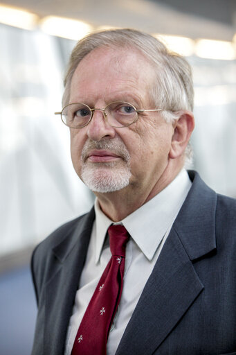 Valokuva 7: MEP Hans JANSEN at the European Parliament in Brussels