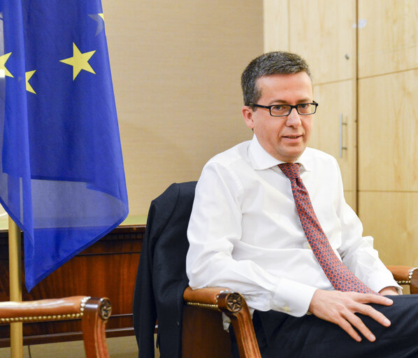 Billede 5: Arrival of Carlos MOEDAS, Commissioner-designate in charge of Research, Science and Innovation, prior to his hearing at the European Parliament