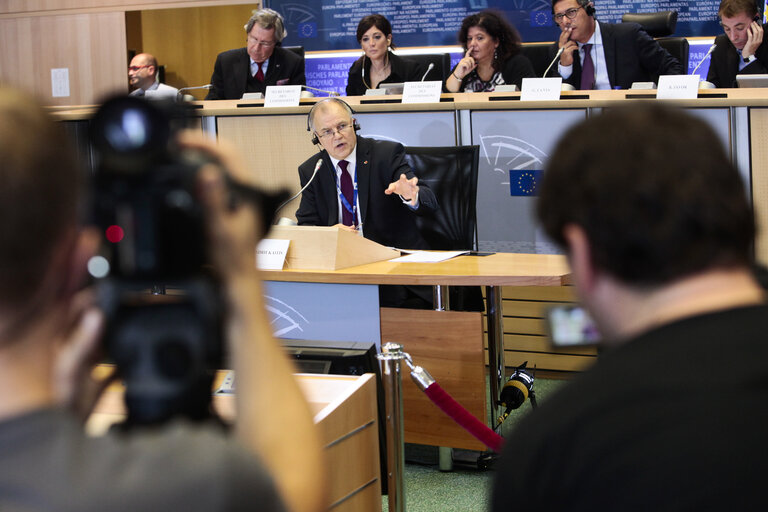 Fotografia 1: Hearing of Commissioner-designate for Health and Food Safety - ENVI