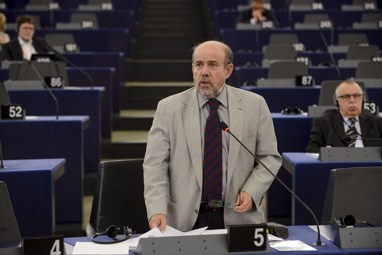 Fotografi 40: Plenary session week 38 2014 in Strasbourg - EU response to the Ebola outbreak