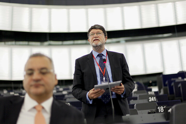 Fotogrāfija 18: Plenary session week 38 2014 in Strasbourg - Situation in Ukraine and state of play of EU-Russia relations  Statement by the Vice-President of the Commission/High Representative of the Union for Foreign Affairs and Security Policy