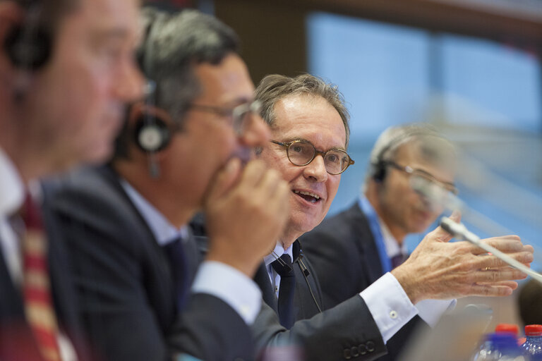 Fotografi 38: Hearing of Commissioner-designate for Environment, Maritime Affairs and Fisheries