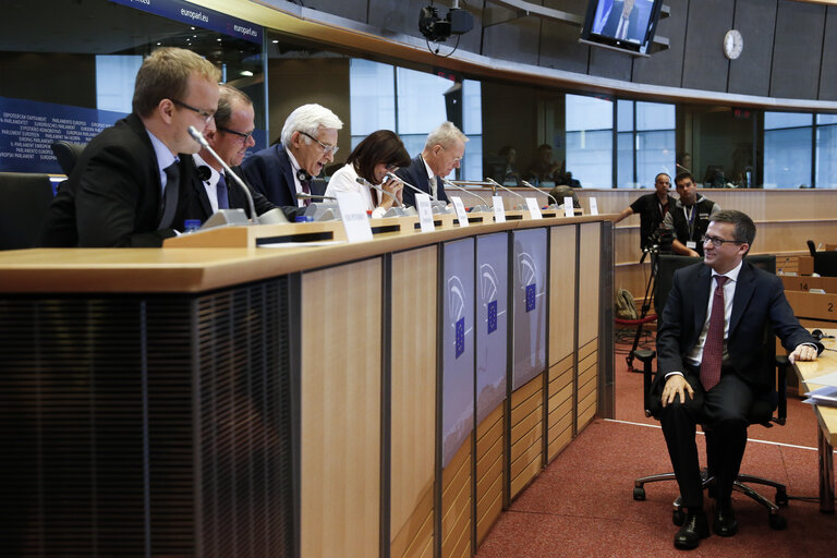 Foto 3: Hearing of Commissioner-designate for Research, Science and Innovation - ITRE