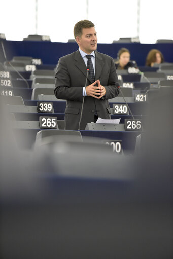 Fotografija 4: Plenary session week 38 2014 - Digital single market  Commission statement