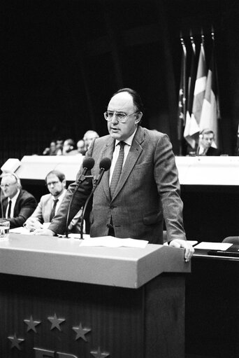 Fotografie 1: Plenary session in Strasbourg in november 1988