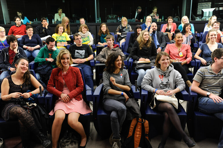 Photo 14: European Youth Event 2014 in Strasbourg Yo!Fest EYE  ' Can we laugh about anything? '  How far can you take humour? Where do  taboos start in a community of values? Is it fair game to make jokes about minorities?