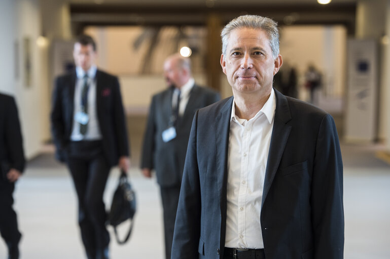 Fotografi 11: MEP Kostas CHRYSOGONOS at the European Parliament in Brussels