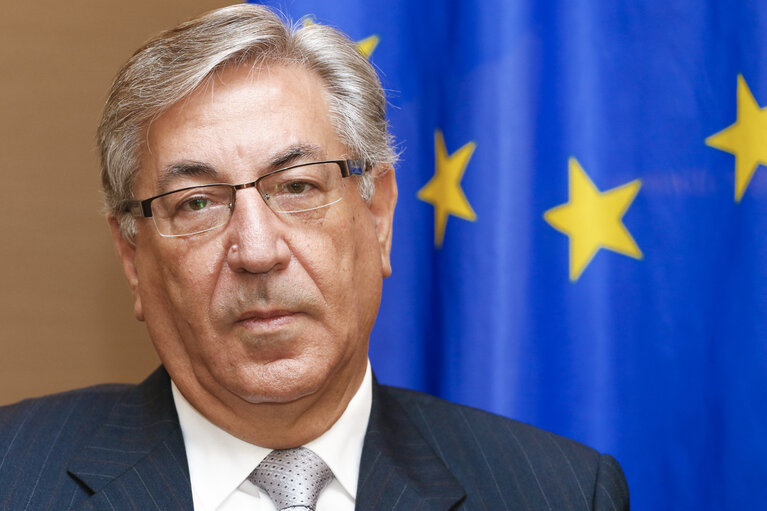 Foto 11: Arrival of Karmenu VELLA, Commissioner-designate in charge of Environment, Maritime Affairs and  Fisheries prior to his hearing at the European Parliament