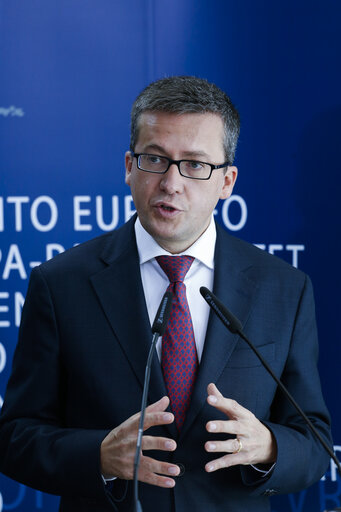 Fotografija 16: Press conference following the Hearing of Commissioner-designate for Research, Science and Innovation - ITRE