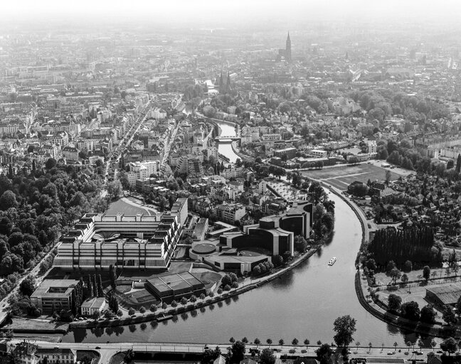 Φωτογραφία 31: The Palais de l'Europe, the square building, stands on the river ILL in Strasbourg.The building on the right is where MEPs have their offices.The building immediately in front of the Palais is the European Court of Human rights.