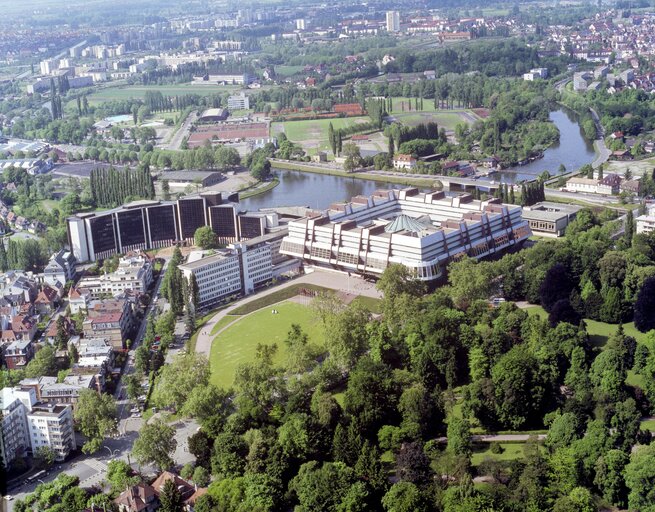 Valokuva 11: Aerial view of the European institutions in Strasbourg