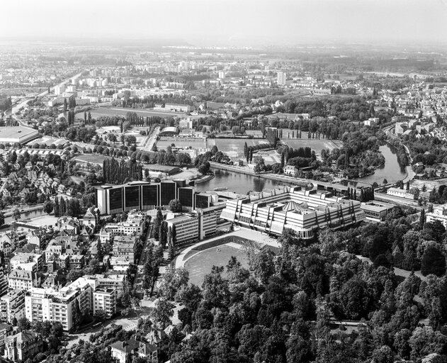 Valokuva 13: Aerial view of the European institutions in Strasbourg