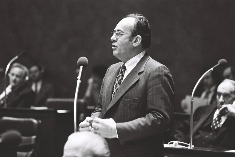 Suriet 41: Michel COINTAT, Member of the European Parliament, during a session in Luxembourg in March 1977.