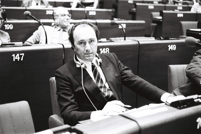 Fotografija 10: The MEP Ettore Giovanni ANDENNA during a session in Strasbourg in March 1987.