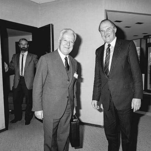 Foto 6: Lord PLUMB - EP President meets with guests at the European Parliament in Brussels