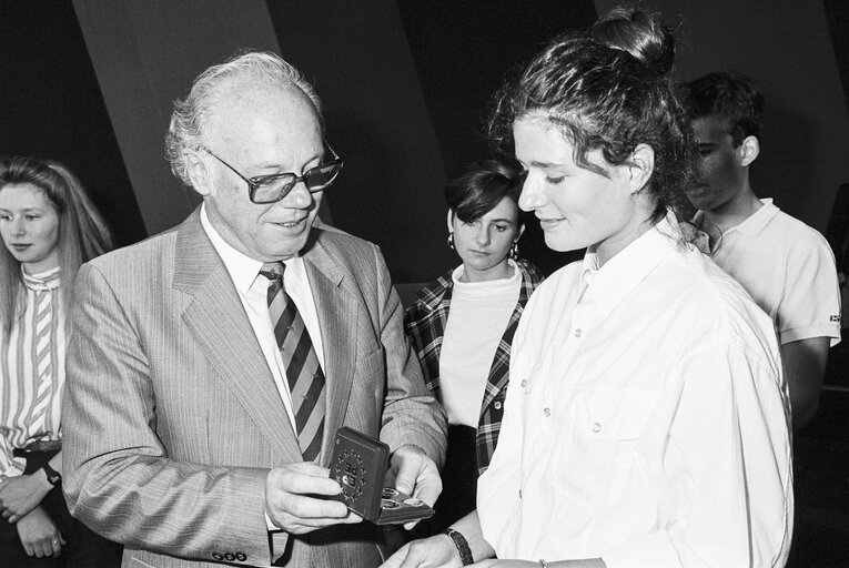 Presentation of medals by deputies