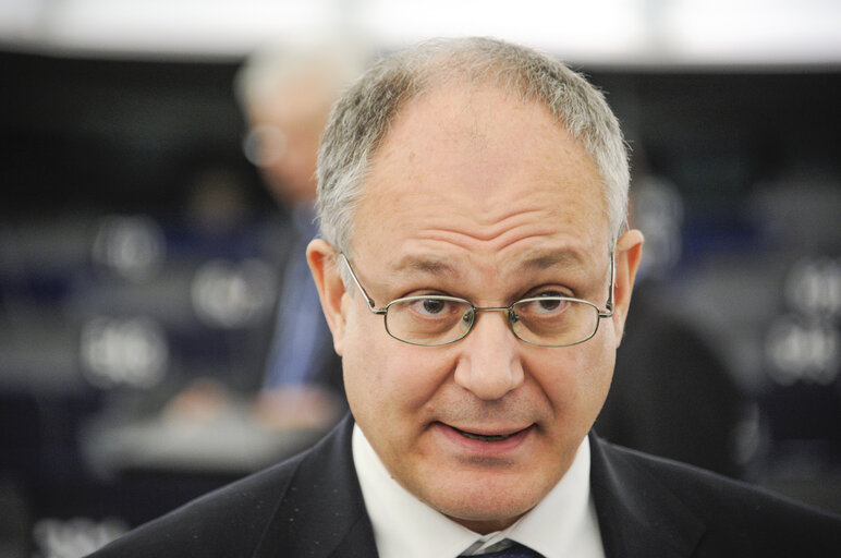 Fotografija 5: Plenary session week 05 2016 in Strasbourg - Preparation of the European Council meeting of 18 and 19 February 2016  Council and Commission statements