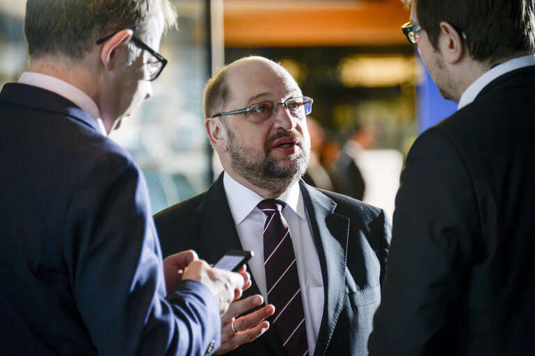 Fotografija 20: Official visit of the Estonian President to the European Parliament in Strasbourg.  Arrival.