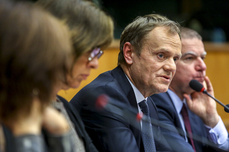 Снимка 2: Donald TUSK - President of the European Council meets with Green/EFA Group's members