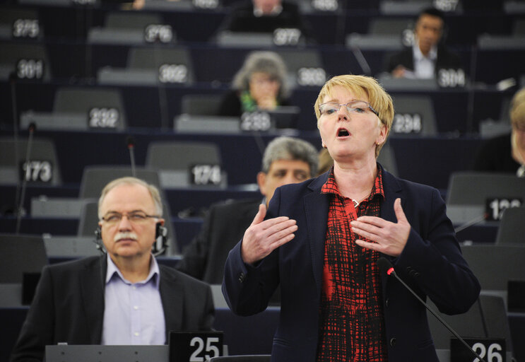 Fotografija 22: Plenary session week 05 2016 in Strasbourg - Preparation of the European Council meeting of 18 and 19 February 2016  Council and Commission statements