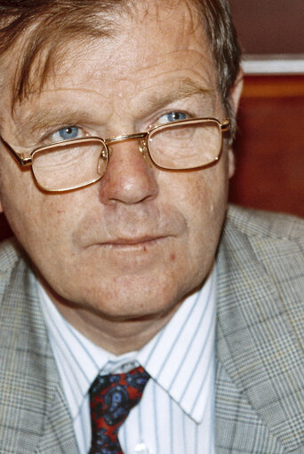 Φωτογραφία 35: MEP John Joseph McCARTIN during the plenary session at the EP in Strasbourg