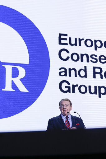 Fotografia 32: EE2014 European election night. Statement of Struan STEVENSON once the European elections results have been published.