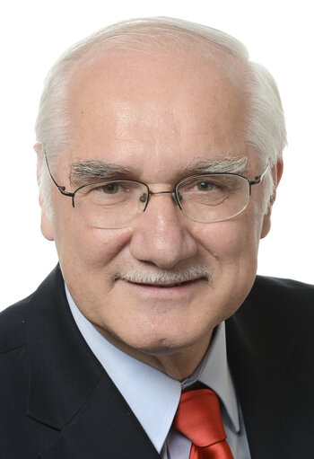 Zdjęcie 9: Miroslav MIKOLASIK - 8th Parliamentary term