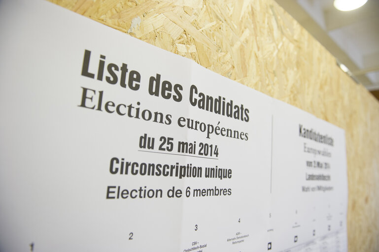 Photo 36: Polling stations in Capellen - GD of LuxembourgEE2014 - European Election 2014 - Vote of EPP Candidate to EC Presidency.European election candidat Jean Claude  JUNCKER  CSV picturing at poll in center of culture at Capellen GDL on sunday 25 2014