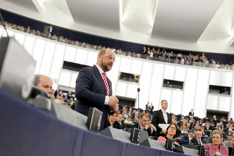 Снимка 29: Plenary session week 27-2014 - Opening of the plenary and election of the President of the Parliament (first ballot)