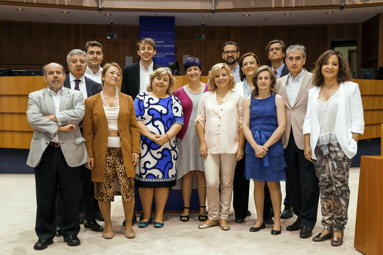 Снимка 1: Spanish S&D Delegation Members at the European Parliament in Brussels