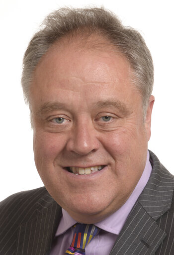 Richard HOWITT - 8th Parliamentary term
