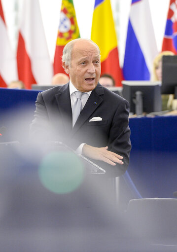 Photo 10 : Martin SCHULZ - EP President chairing the Plenary, with the presence of Laurent Fabius, French Minister of Foreign Affairs and International Development