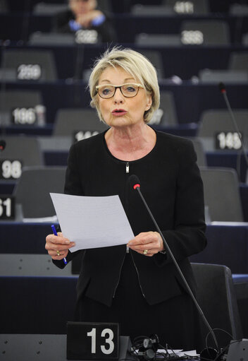 Fotografija 1: Plenary session week 05 2016 in Strasbourg - Preparation of the European Council meeting of 18 and 19 February 2016  Council and Commission statements