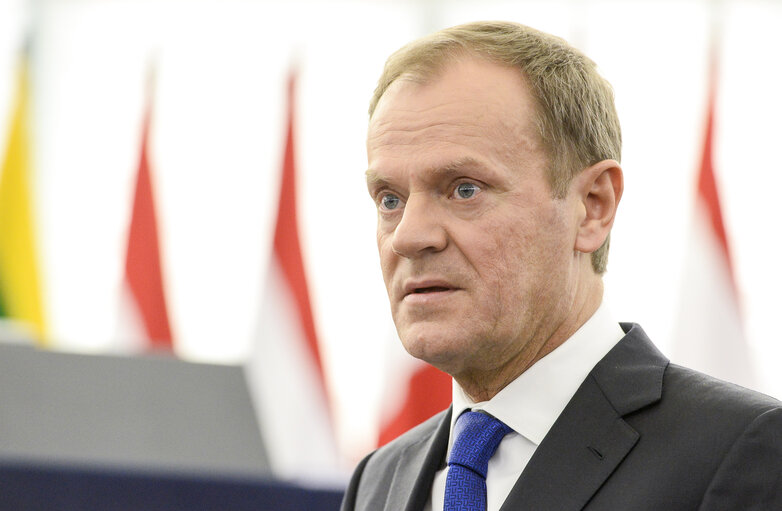 Foto 12: European Council President address the EP on the last European Council EUCO