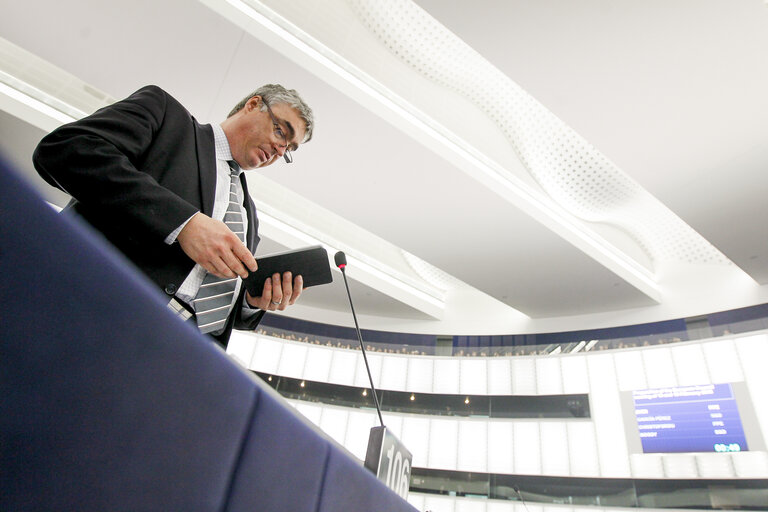 Foto 9: Plenary session week 05 2016 in Strasbourg - Preparation of the European Council meeting of 18 and 19 February 2016 Council and Commission statements