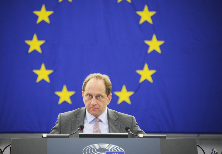 Fotografija 15: Plenary session week 05 2016 in Strasbourg - Preparation of the European Council meeting of 18 and 19 February 2016  Council and Commission statements