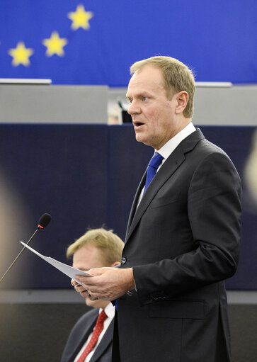 Foto 11: European Council President address the EP on the last European Council EUCO