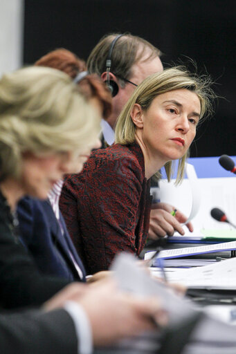 Fotografija 18: CONT Exchange of views - Discharge 2014: EU general budget - European External Action Service