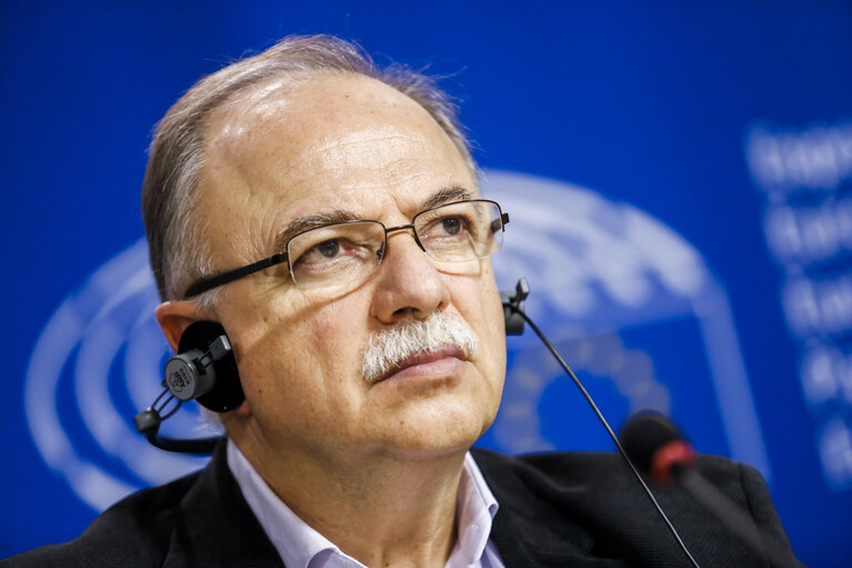 Fotografi 6: EMPL Press conference on the Pension Reforms in Greece in the presence of the Greek Minister of Employment